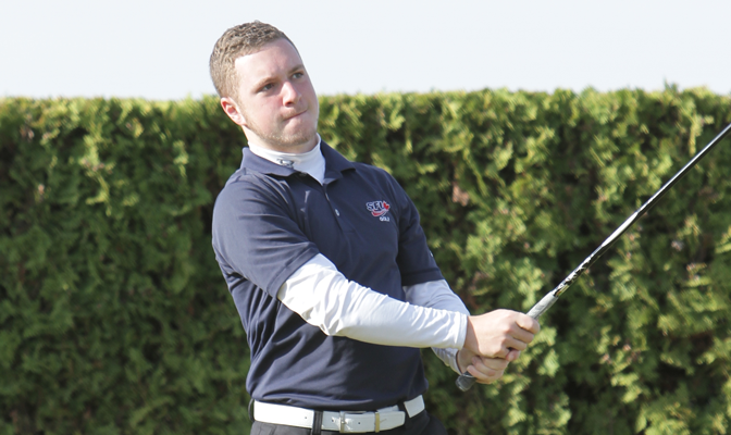 SFU's Kevin Vigna placed fourth at the GNAC Championships and led the Clan, and the GNAC, in scoring average in the 2014-15 season.